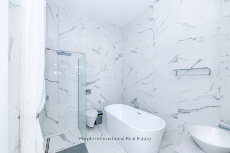 4 Bedroom House for Sale in Sea Caves, Paphos District
