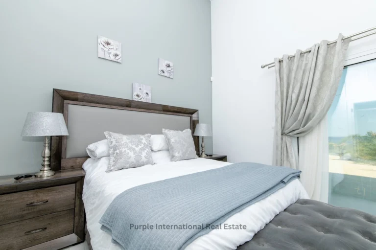 4 Bedroom House for Sale in Sea Caves, Paphos District