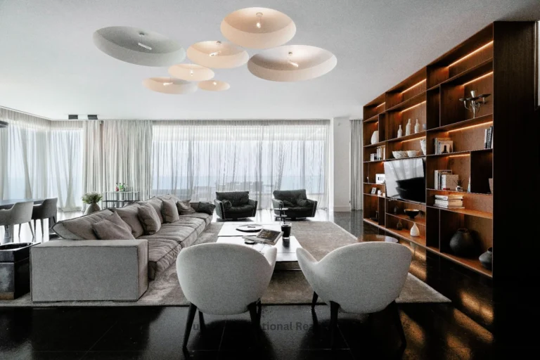4 Bedroom Apartment for Sale in Limassol – Neapolis