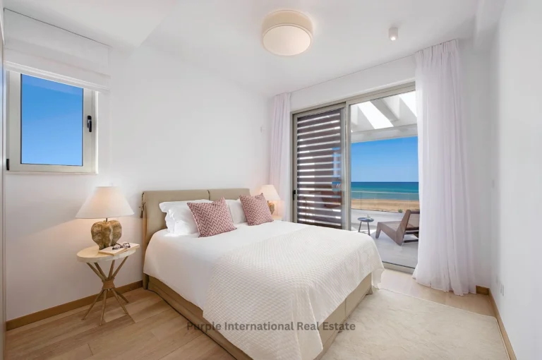 4 Bedroom House for Sale in Latchi (Lakki / Latsi), Paphos District