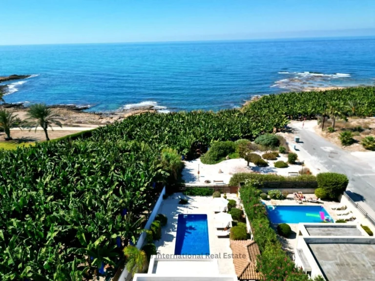 4 Bedroom House for Sale in Kissonerga, Paphos District