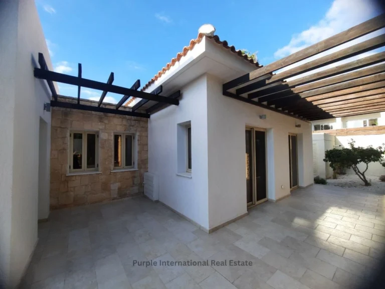 4 Bedroom House for Sale in Kissonerga, Paphos District