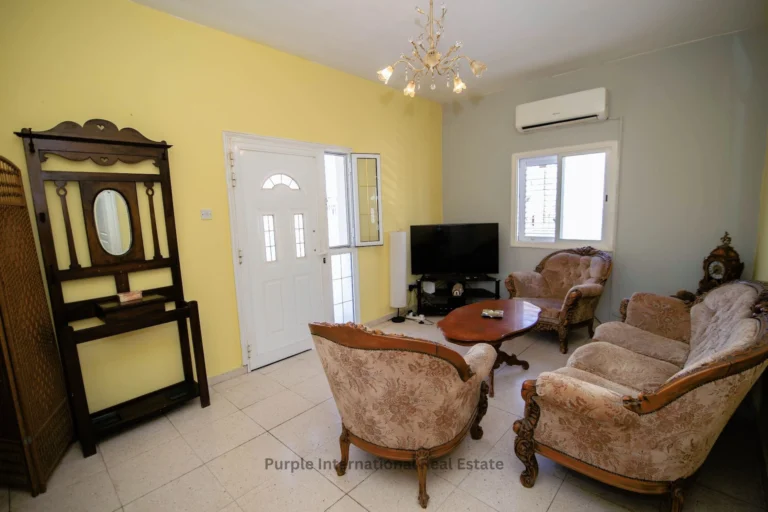 2 Bedroom House for Sale in Oroklini, Larnaca District
