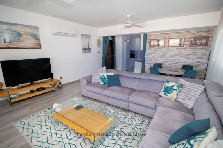 2 Bedroom Apartment for Sale in Oroklini, Larnaca District