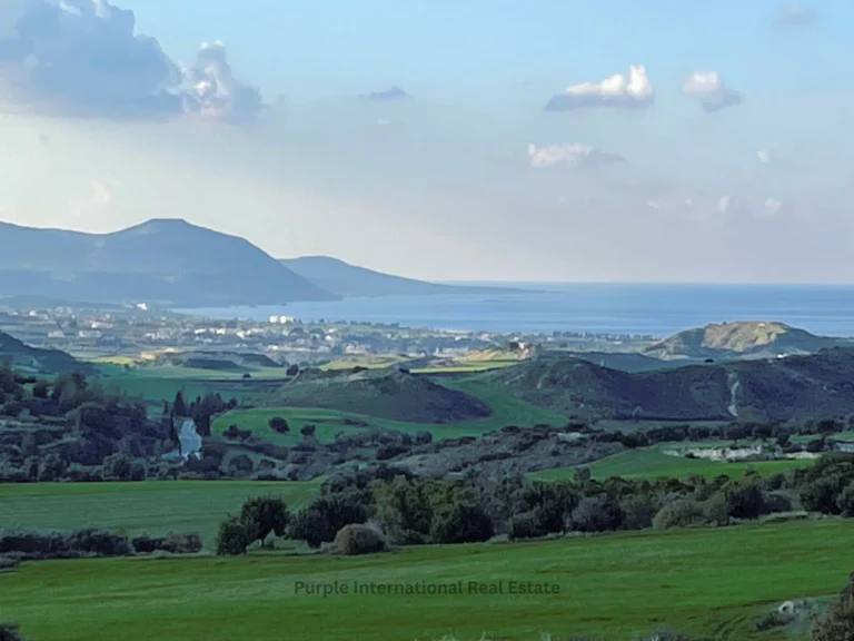 4 Bedroom House for Sale in Steni, Paphos District