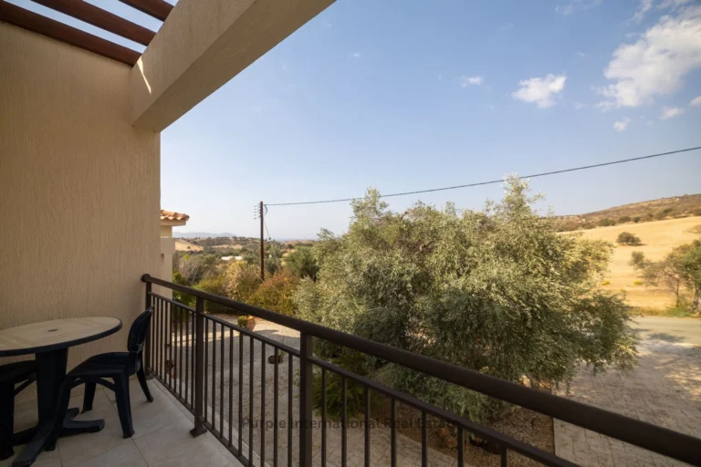 4 Bedroom House for Sale in Steni, Paphos District