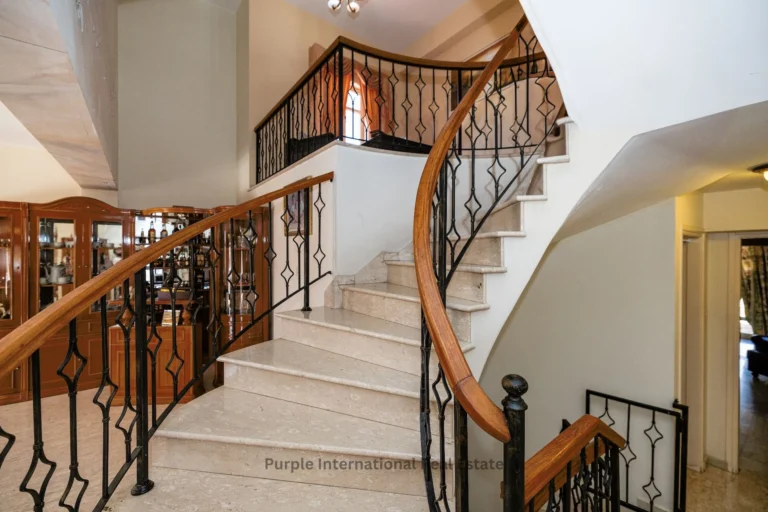 4 Bedroom House for Sale in Aradippou, Larnaca District