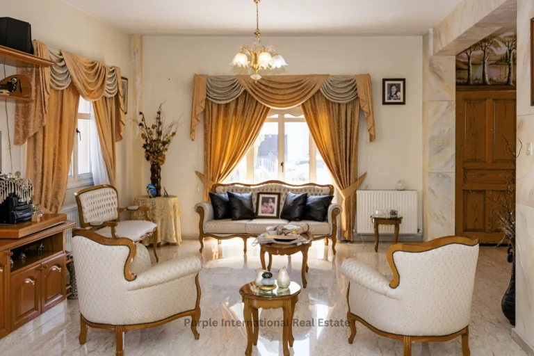 4 Bedroom House for Sale in Aradippou, Larnaca District