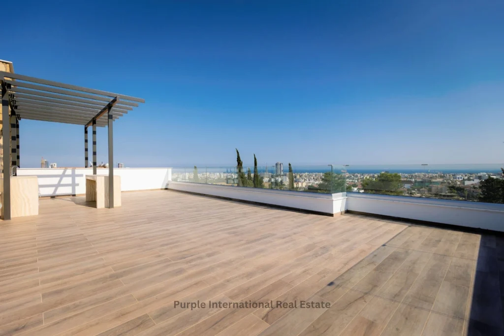 795m² Building for Sale in Germasogeia, Limassol District