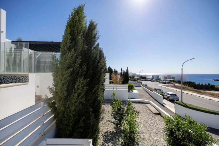 5 Bedroom House for Sale in Paphos District