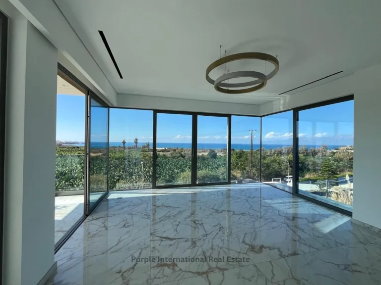 540m² House for Sale in Peyia, Paphos District