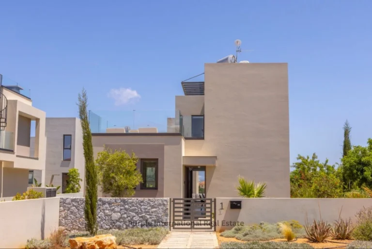 3 Bedroom House for Sale in Kapparis, Famagusta District