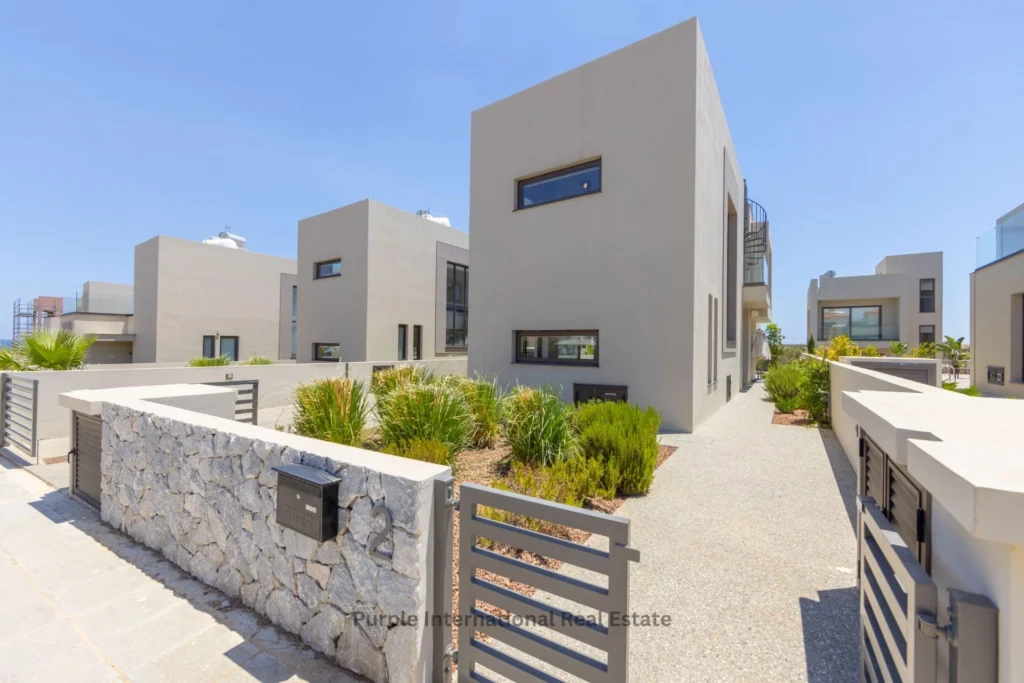 3 Bedroom House for Sale in Kapparis, Famagusta District