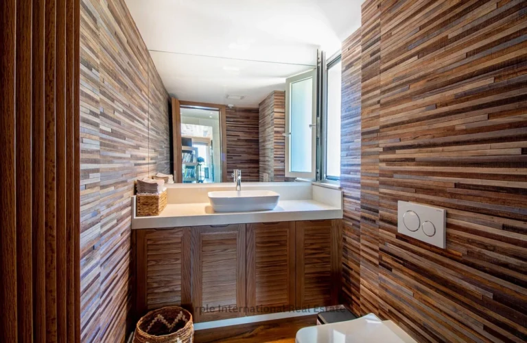 4 Bedroom House for Sale in Aphrodite Hills, Paphos District