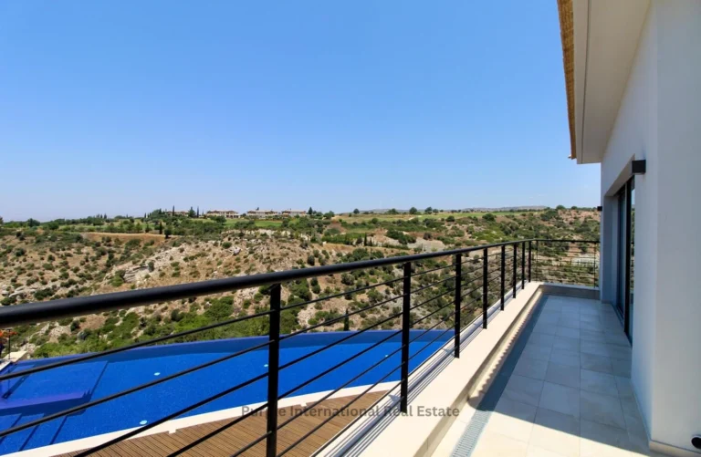 4 Bedroom House for Sale in Aphrodite Hills, Paphos District