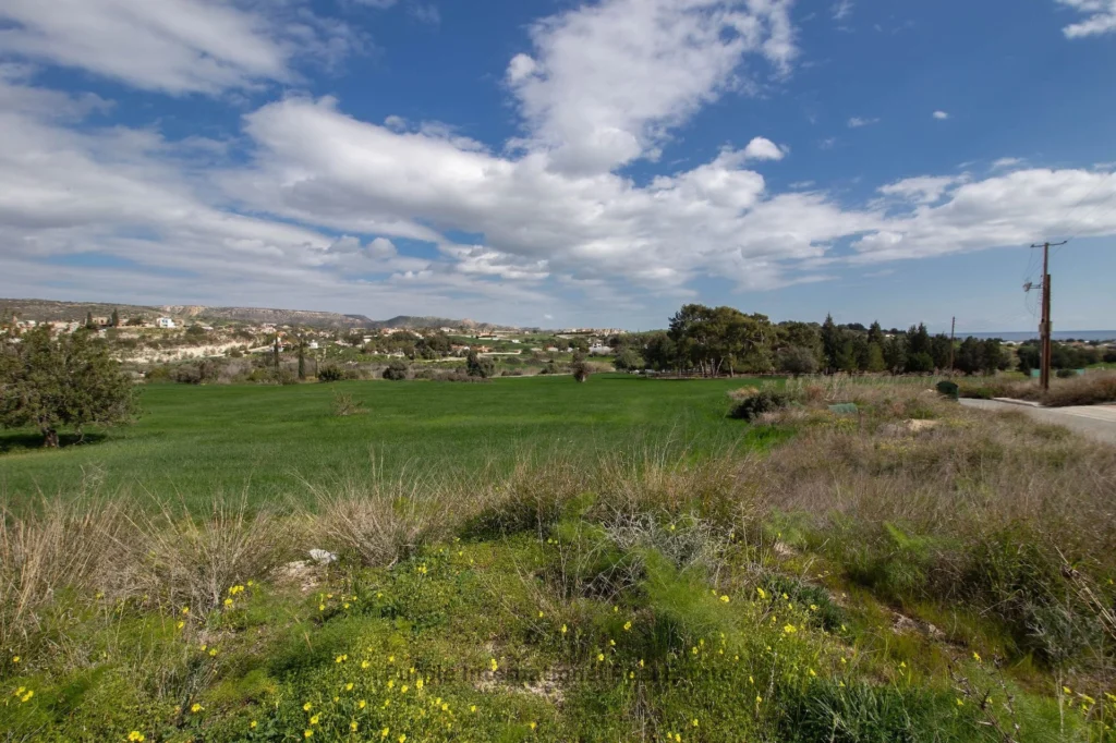 10,034m² Plot for Sale in Maroni, Larnaca District