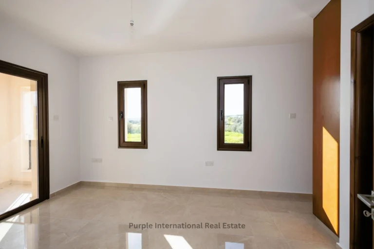 3 Bedroom House for Sale in Anogyra, Limassol District