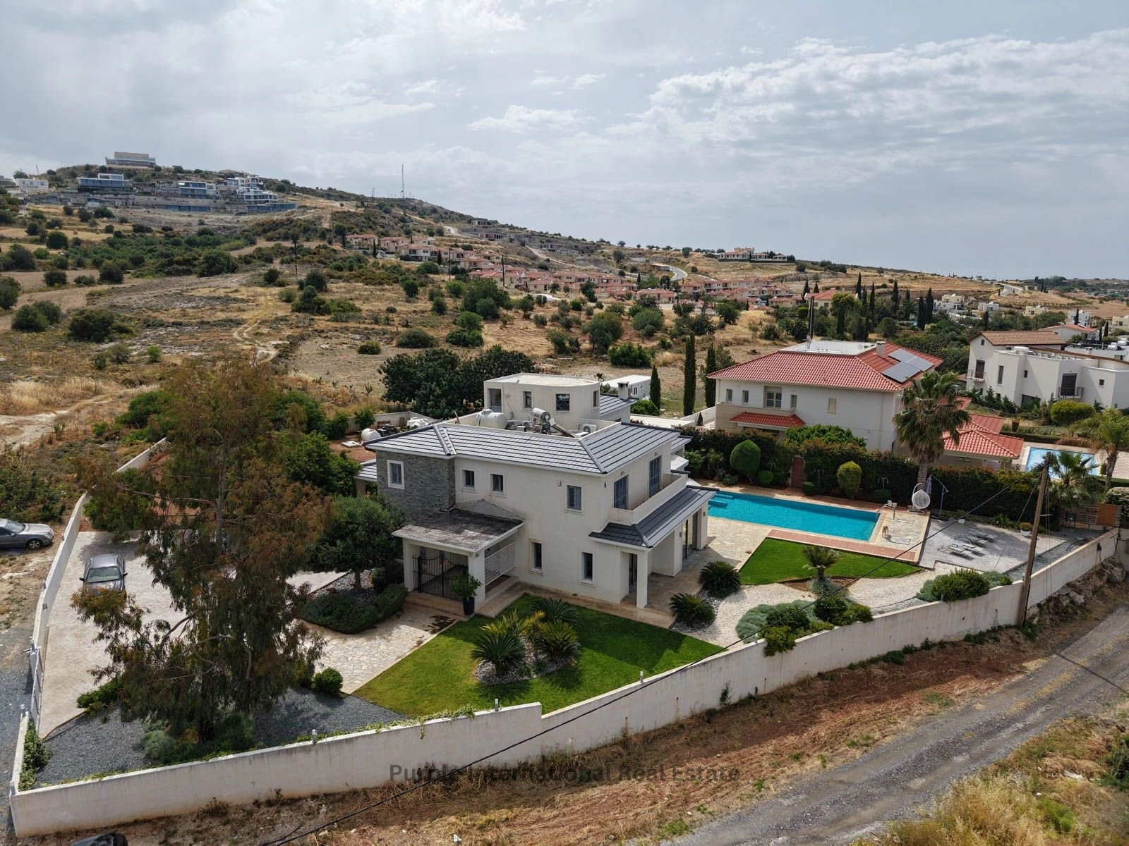420m² House for Sale in Konia, Paphos District