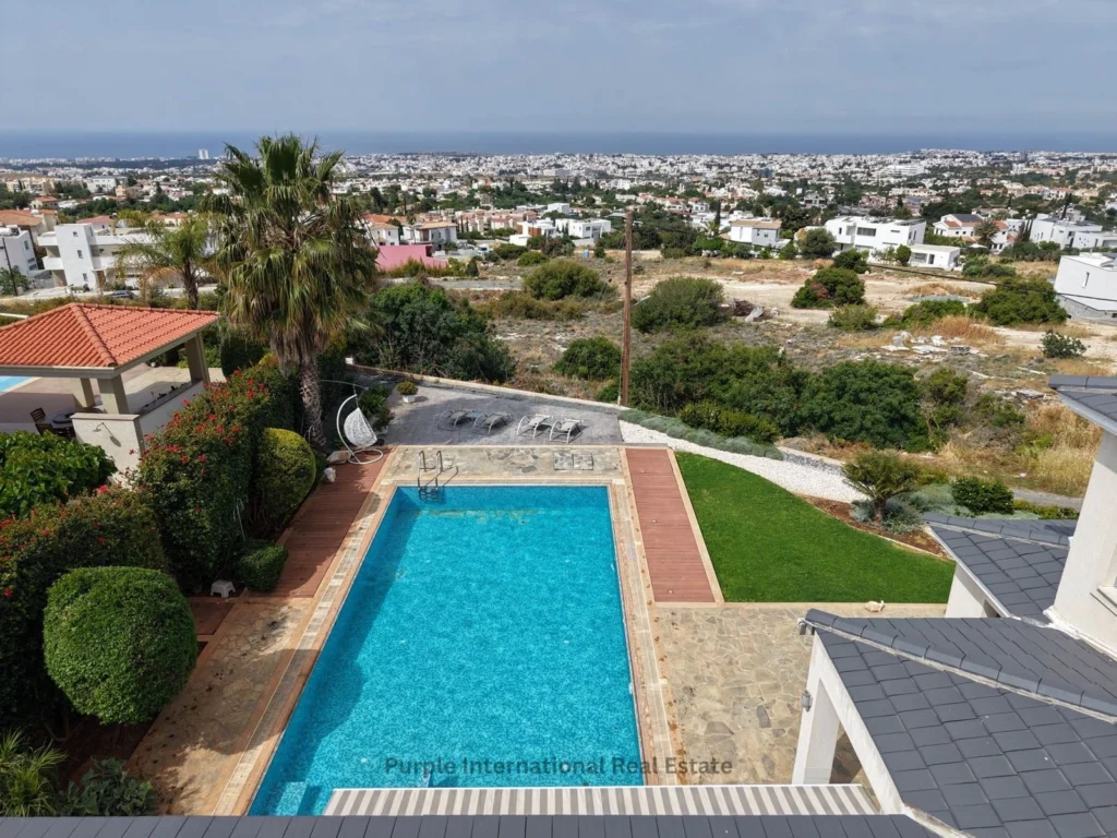 420m² House for Sale in Konia, Paphos District