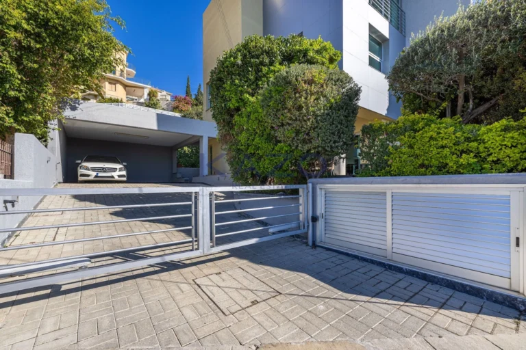 559m² House for Sale in Limassol – Agia Fyla