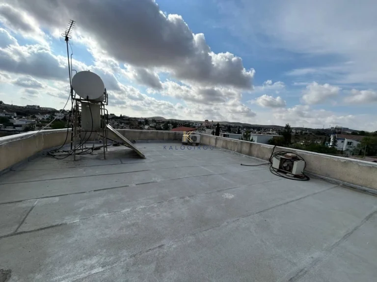160m² Commercial for Sale in Lympia, Nicosia District