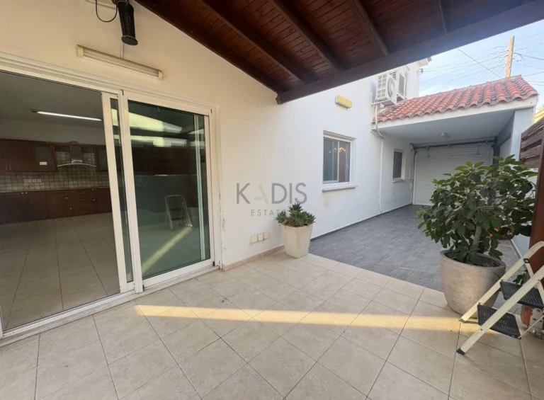 3 Bedroom House for Sale in Engomi, Nicosia District