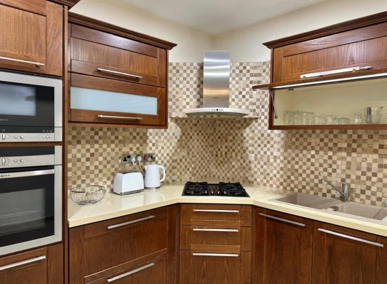 3 Bedroom Apartment for Rent in Kato Paphos