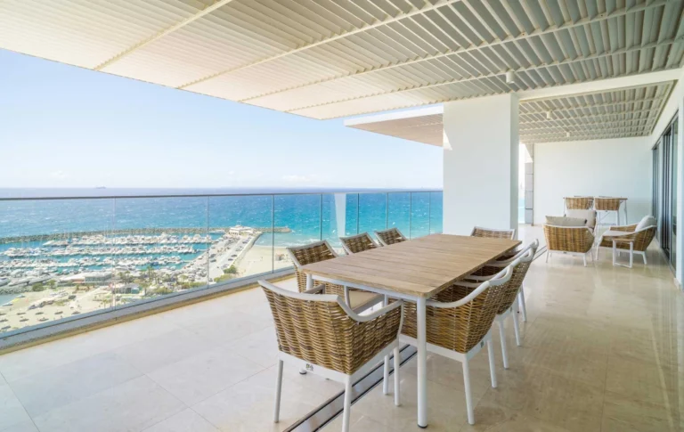 4 Bedroom Apartment for Rent in Parekklisia Tourist Area, Limassol District