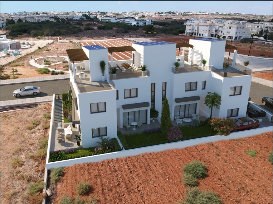 2 Bedroom House for Sale in Kapparis, Famagusta District