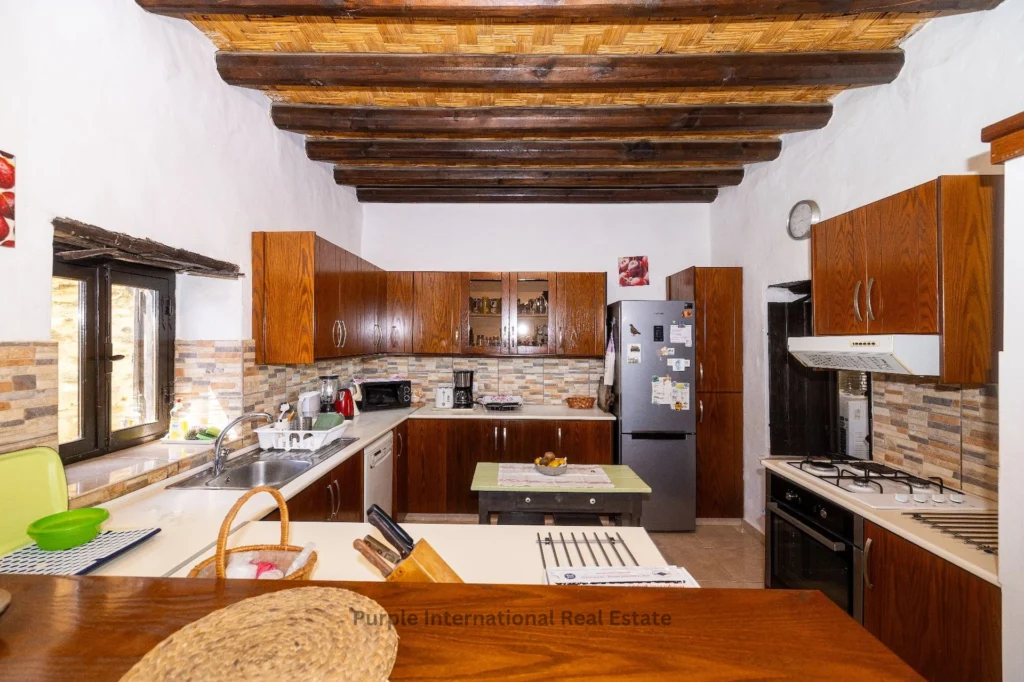 3 Bedroom House for Sale in Tochni, Larnaca District