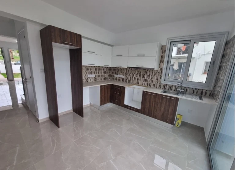 4 Bedroom House for Sale in Tombs Of the Kings, Paphos District