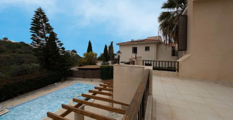 3 Bedroom House for Sale in Tala, Paphos District