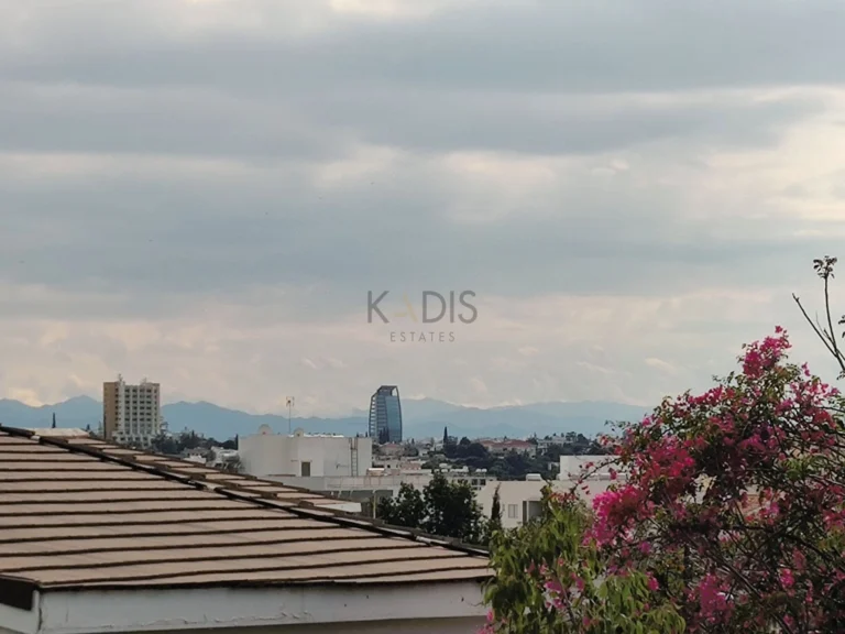 330m² House for Sale in Aglantzia, Nicosia District