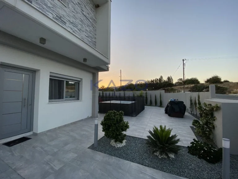 3 Bedroom House for Rent in Parekklisia, Limassol District