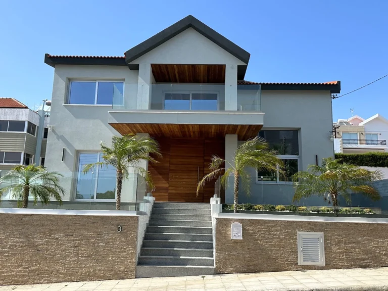 4 Bedroom House for Sale in Limassol – Agios Athanasios