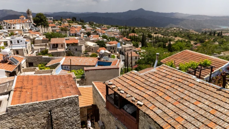 3 Bedroom House for Sale in Pano Lefkara, Larnaca District