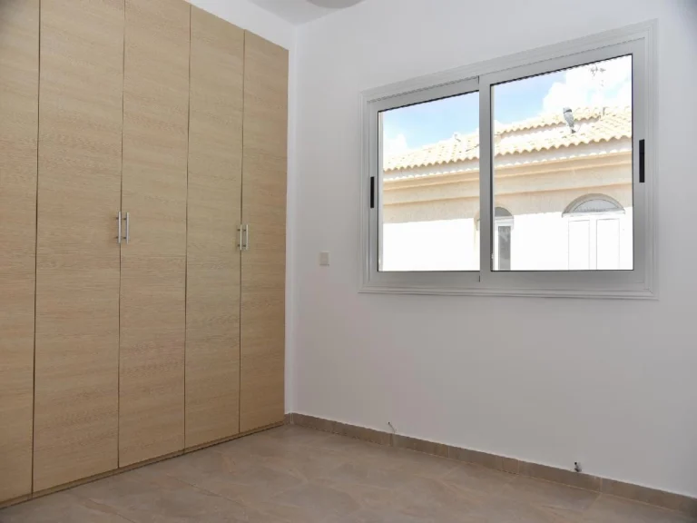 Cheap Houses and Villas for Sale Famagusta up to 400000 euro