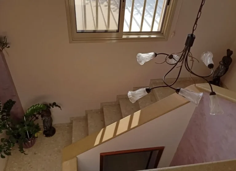 5 Bedroom House for Sale in Pentakomo, Limassol District