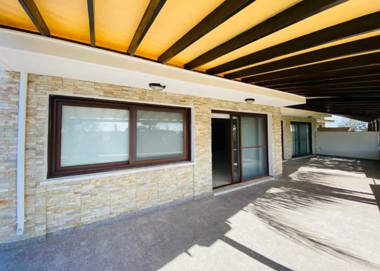 4 Bedroom House for Sale in Ilioupoli, Nicosia District