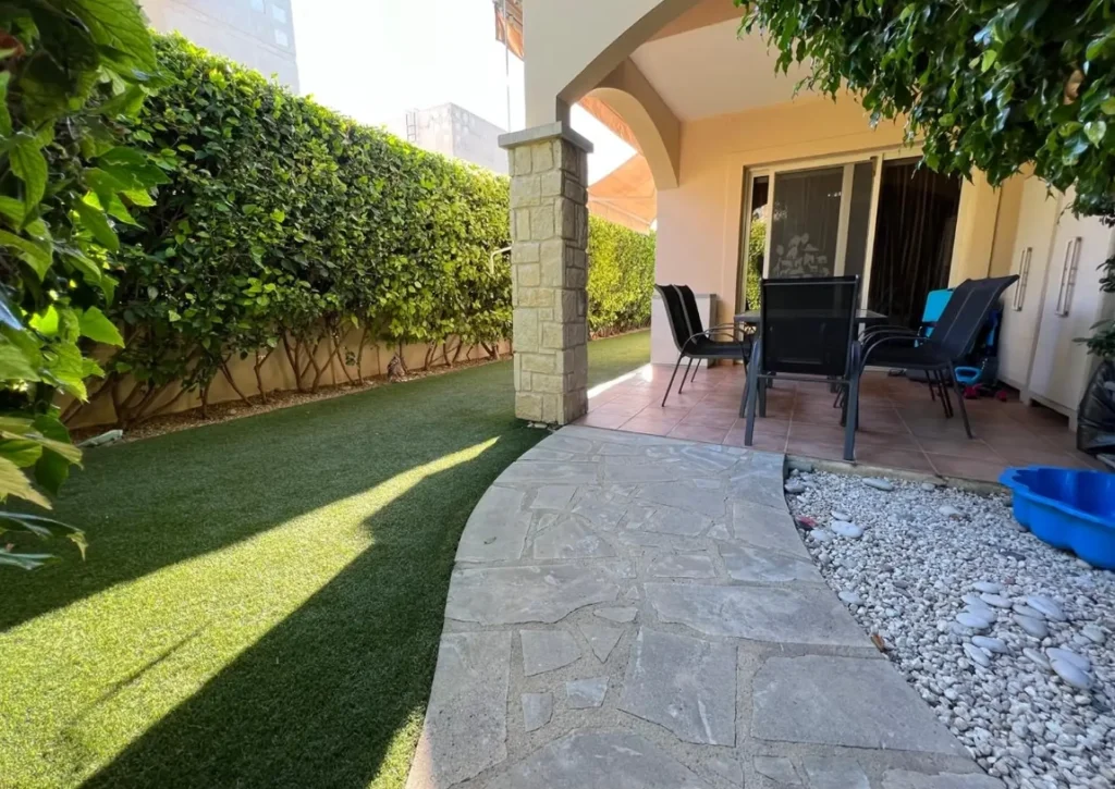 2 Bedroom House for Sale in Mandria, Paphos District