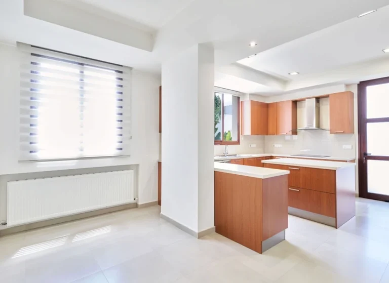 5 Bedroom House for Sale in Strovolos, Nicosia District