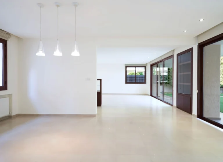 5 Bedroom House for Sale in Strovolos, Nicosia District