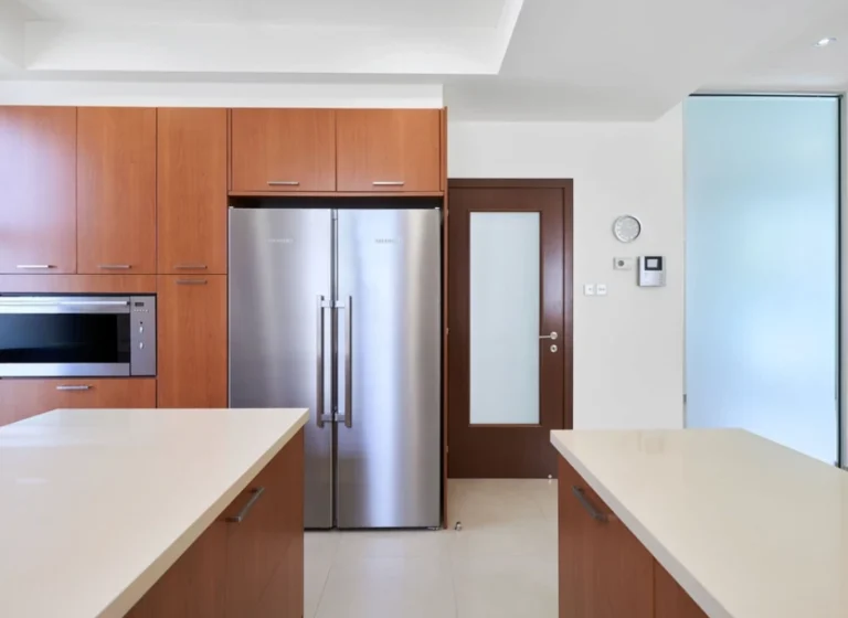 5 Bedroom House for Sale in Strovolos, Nicosia District