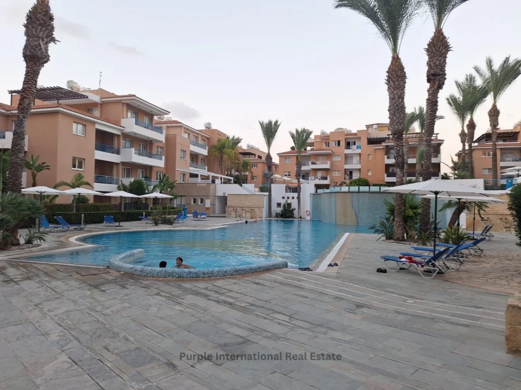 2 Bedroom Apartment for Sale in Paphos – Universal