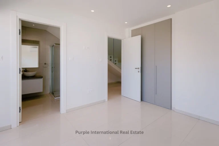 2 Bedroom Apartment for Sale in Germasogeia, Limassol District