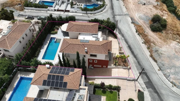 5 Bedroom House for Sale in Mouttagiaka, Limassol District