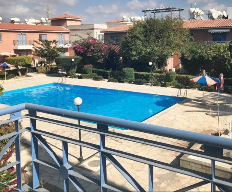 3 Bedroom House for Sale in Paphos – Universal