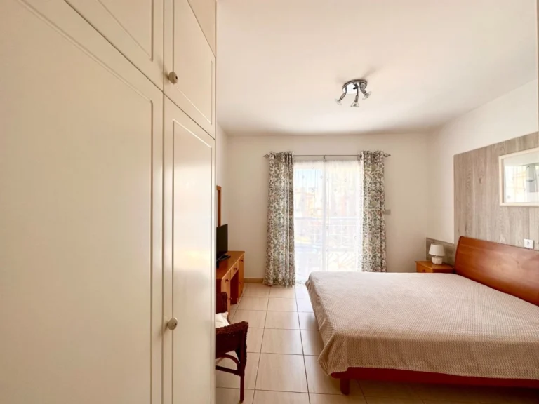 3 Bedroom House for Sale in Paphos – Universal