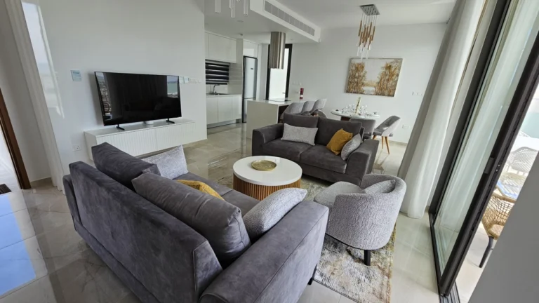 3 Bedroom House for Sale in Chlorakas, Paphos District