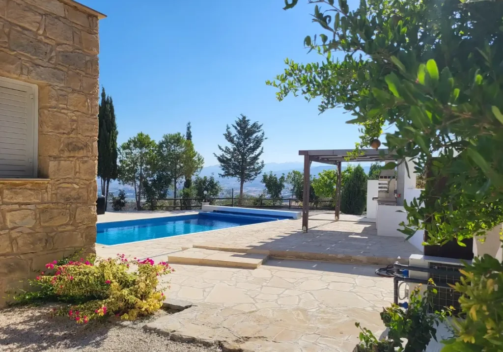 5 Bedroom House for Sale in Polis Chrysochous, Paphos District